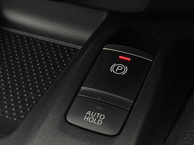 日産 エクストレイル ハイブリッド 20Xi 宮城県 2020(令2)年 6万km バーニングレッド デジタルインナーミラー/後席モニター/純正ナビ/(AM/FM/iPod/BT/SD/USB/TV/CD/DVD/Blu-ray)/全方位カメラ/ETC2.0/ナビ連動ドライブレコーダー/プロパイロット/エマージェンシーブレーキ/レーダークルーズコントロール/シートヒーター/プッシュスタート/スマートキー/オートライト/LEDヘッドライト/ヘッドライトレベライザー/純正フロアマット/純正17インチアルミホイール