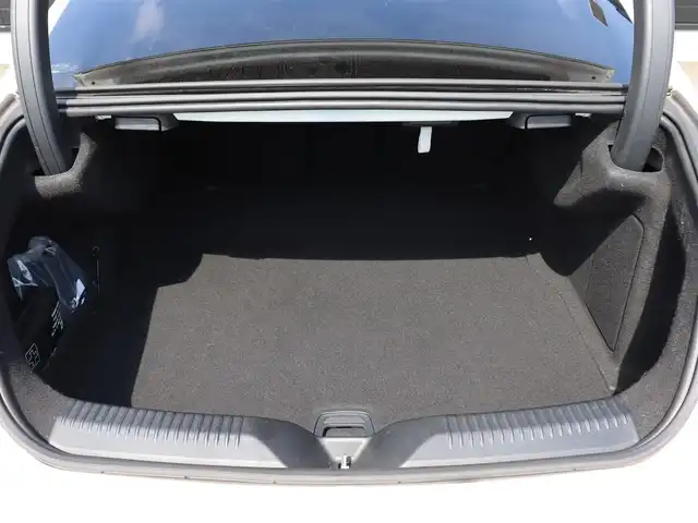 メルセデス・ベンツ ＣＬＳ２２０ｄ スポーツ エクスクルーシブPKG 宮城県 2018(平30)年 5.9万km ダイヤモンドホワイト 純正ナビＴＶ/・フルセグ・ＢＴ・ＵＳＢ/バック・３６０℃カメラ/・リモートパーキングアシスト/レーダーセーフティ/・アクティブブレーキアシスト/・アテンションアシスト/・レーンチェンジアシスト/アダプティブクルーズコントロール/ダイナミックセレクト/サンルーフ/左右メモリー機能付きパワーシート/・エアシート・シートヒーター/全席シートヒーター/ブルメスターサウンド/エアサスペンション/パヒュームアトマイザー/パワートランク/フットトランクオープナー/パドルシフト/アンビエントライト/ＬＥＤヘッドライト/・オートライト・オートハイビーム