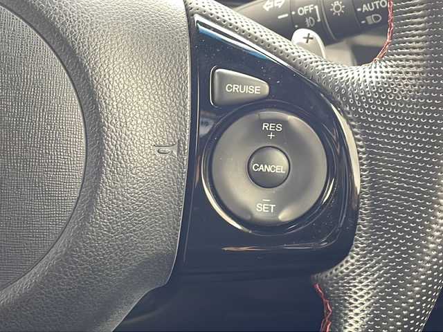 ホンダ Ｎ ＯＮＥ RS 沖縄県 2018(平30)年 3.8万km パールⅡ 社外ナビ　【AVIC-RZ901】/　(フルセグＴＶ　DVD　CD　Ｂｌｕｅｔｏｏｔｈ)　/バックカメラ　/ドライブレコーダー　/ハーフレザーシート　/クルーズコントロール　/横滑り防止機能　/プッシュスタート　/スマートキー　/純正１５インチアルミホイール　/ＥＴＣ