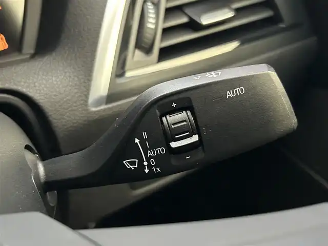ＢＭＷ Ｍ２ コンペティション 茨城県 2019(令1)年 2.3万km ホッケンハイムシルバー 禁煙車/純正HDDナビ/バックカメラ/ETC/純正ドライブレコーダー/REMUSマフラー/3D Designスポーツステアリング/BMW Studieワイドルームミラー/harman/kardonサウンドシステム/3.0L直6エンジン(アルミ合金製クランクケース)/BMW Mツインターボテクノロジー/パラレルツインターボチャージャー/高精度ダイレクトインジェクションシステム/バルブトロニック/ダブルVANOS/アクティブMディファレンシャル/Mスポーツブレーキシステム/MライトアロイホイールYスポークスタイリング788M(鍛造)/衝突回避・被害軽減ブレーキ/前車接近警告機能/レーンディパーチャーウォーニング/フロント・リヤPDC/クルーズコントロール/アダプティブLEDヘッドライト/オートライト/レインセンサー/リヤフォグランプ/ダコタレザーMスポーツシート/前席パワーシート・シートヒーター/運転席ポジションメモリー/ステアリングスイッチ/ドライブモード(SPORT PLUS・SPORT・CONFORT)/純正フロアマット/プッシュスタート/M・ドアミラー(リバース連動機能付)/新車保証書・取扱説明書/スペアキー