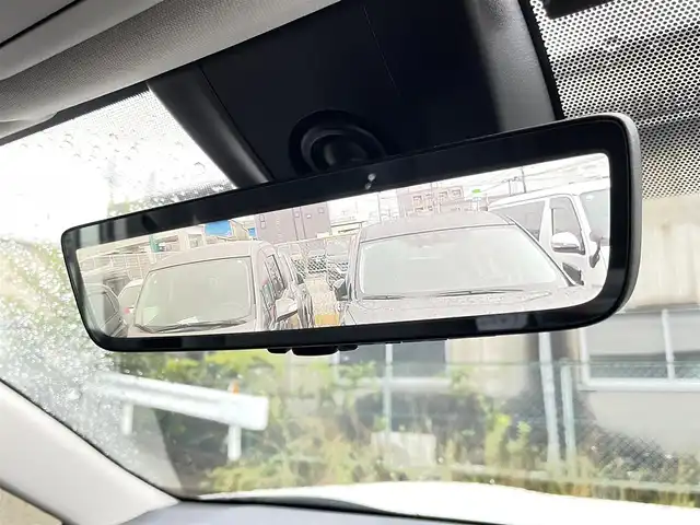 トヨタ ＲＡＶ４ X 福岡県 2020(令2)年 3.3万km ホワイトパールクリスタルシャイン 純正8インチディスプレイオーディオナビバックカメラトヨタセーフティセンスコーナーセンサーBSMUSBポートレーダークルコンデジタルインナーミラーETC純正フロアマット純正LEDヘッドライトスマートキープッシュスタート