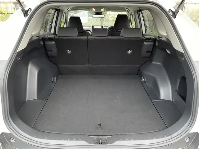 トヨタ ＲＡＶ４ X 福岡県 2020(令2)年 3.3万km ホワイトパールクリスタルシャイン 純正8インチディスプレイオーディオナビバックカメラトヨタセーフティセンスコーナーセンサーBSMUSBポートレーダークルコンデジタルインナーミラーETC純正フロアマット純正LEDヘッドライトスマートキープッシュスタート