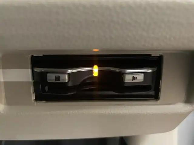 スズキ ワゴンＲ FA 道央・札幌 2018(平30)年 11.3万km シルキーシルバーメタリック 4WD/寒冷地仕様/横滑り防止/社外CDオーディオ/シートヒーター（D席）/ミラーヒーター/ETC/リモコンキー/スペアキー/フロアマット/ドアバイザー/サマータイヤセット積込み　/　155/65/14　2018年製3mm/保証書/取扱説明書