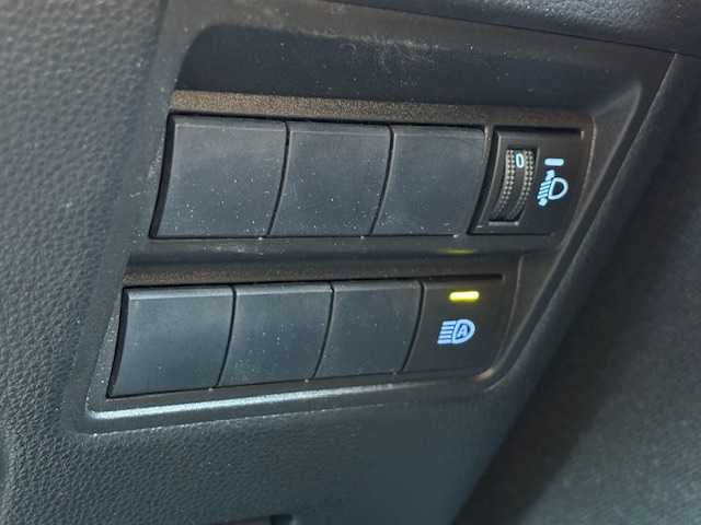 トヨタ ヤリス X 大阪府 2020(令2)年 2.7万km スーパーホワイトⅡ 純正ディスプレイオーディオ/Bluetooth/ナビ/USB/Miracast/バックカメラ/トヨタセーフティセンス/前後ドライブレコーダー/ステアリングスイッチ/リモコンキー/電動格納ミラー