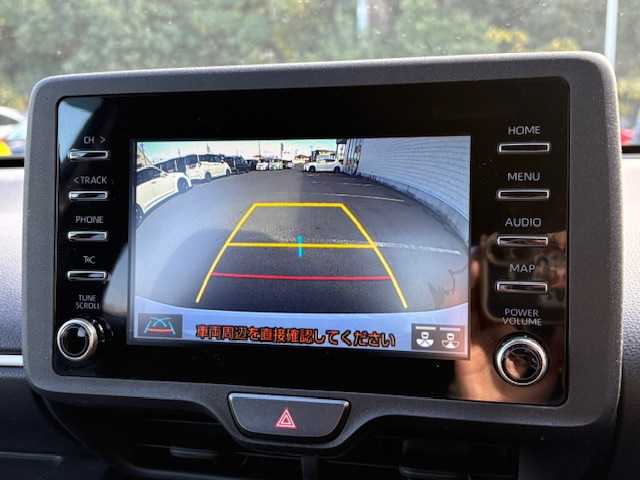 トヨタ ヤリス X 大阪府 2020(令2)年 2.7万km スーパーホワイトⅡ 純正ディスプレイオーディオ/Bluetooth/ナビ/USB/Miracast/バックカメラ/トヨタセーフティセンス/前後ドライブレコーダー/ステアリングスイッチ/リモコンキー/電動格納ミラー