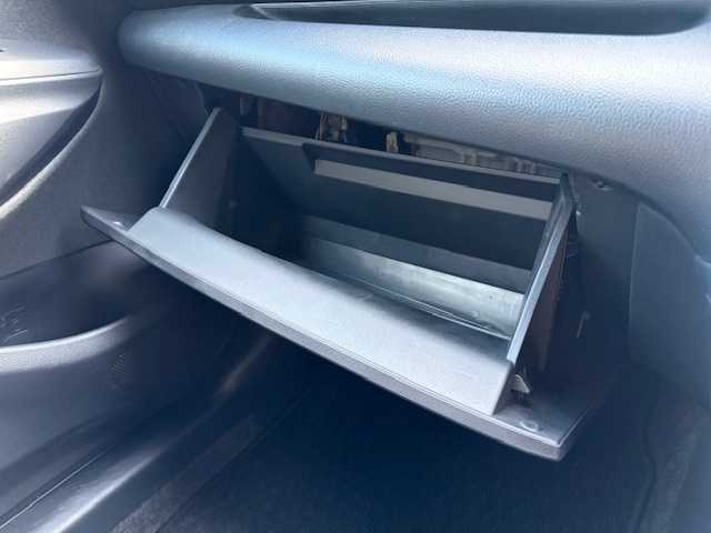 トヨタ ヤリス X 大阪府 2020(令2)年 2.7万km スーパーホワイトⅡ 純正ディスプレイオーディオ/Bluetooth/ナビ/USB/Miracast/バックカメラ/トヨタセーフティセンス/前後ドライブレコーダー/ステアリングスイッチ/リモコンキー/電動格納ミラー