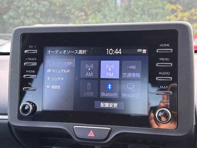 トヨタ ヤリス X 大阪府 2020(令2)年 2.7万km スーパーホワイトⅡ 純正ディスプレイオーディオ/Bluetooth/ナビ/USB/Miracast/バックカメラ/トヨタセーフティセンス/前後ドライブレコーダー/ステアリングスイッチ/リモコンキー/電動格納ミラー