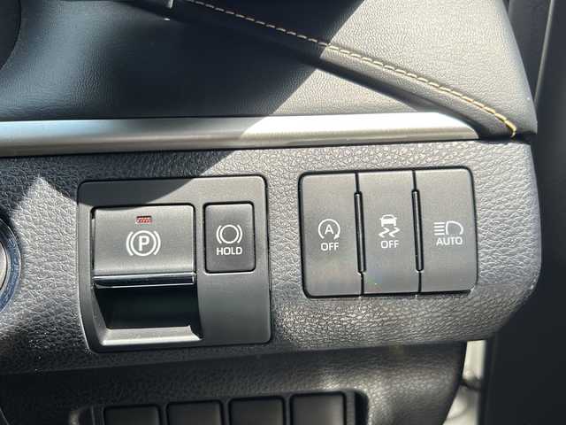 トヨタ ハリアー プレミアム 佐賀県 2019(令1)年 2.7万km ホワイトパールクリスタルシャイン メモリナビ/Bluetooth/CD/DVD/ワンオーナー/バックカメラ/地デジテレビ/フロントエアロ（MODELLISTA)/トヨタセーフティセンス/・衝突軽減システム/・レーンキープアシスト/・クリアランスソナー/ETC/MTモード付AT/オートライト／オートマチックハイビーム/クリアランスソナー/ブレーキホールド/パワーシート/エンジンスタートボタン/コーナーセンサー前後/エアバッグWサイド/電格ウィンカーミラー/ステアリングスイッチ/ウッド調皮まきステアリング