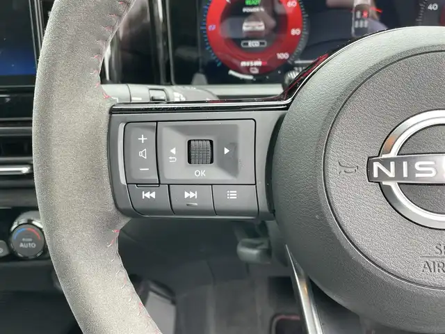 日産 オーラ ニスモ 宮崎県 2022(令4)年 2.4万km ピュアホワイトパール / スーパーブラック 2トーン 純正ナビ/（CD/DVD/AM/FM/BT/USB)/フルセグTV/バックカメラ/アランドビューカメラ/ステアリングスイッチ/ドライブレコーダー/デジタルインナーミラー/ブラインドスポットモニタ/ビルトインETC
