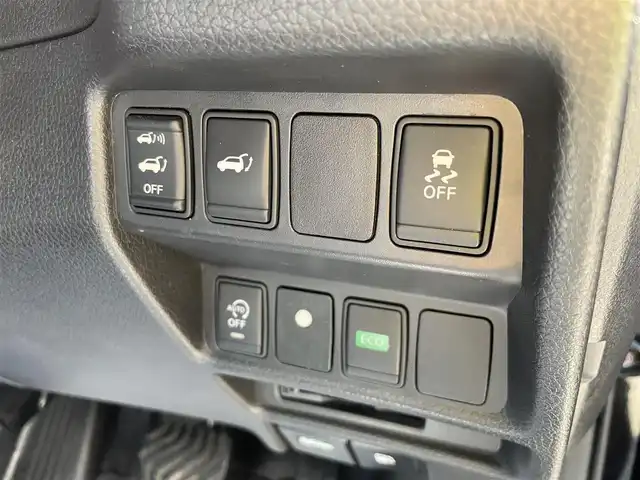 日産 エクストレイル 20Xt エマージェンシーブレーキ 石川県 2016(平28)年 12.9万km 黒 4WD/純正メーカーナビ/フルセグTV/アラウンドビューモニター/LEDヘッドライト/ETC/インテリキー/エマージェンシーブレーキ/クルーズコントロール/純正アルミホイール/パワーバックドア/スタッドレスタイヤ積み込み/社外アルミホイール/ドライブレコーダー/ルーフレール