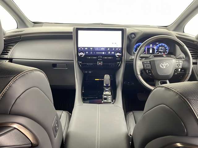 トヨタ アルファードハイブリット Z 埼玉県 2024(令6)年 0.5万km プラチナホワイトパールマイカ ユニバーサルステップ　/純正ディスプレイオーディオ　/全方位カメラ　/ＢＳＭ　/ワイヤレス充電器　/前後ドライブレコーダー　/ビルトインＥＴＣ２．０　/メモリ付きパワーシート/シートヒーター/エアシート/ステアリングヒーター/電動リアゲート　/レーダークルーズコントロール/アドバンストパーク＋PKSB/パドルシフト/オットマン/両側パワースライドドア/純正アルミホイール/純正フロアマット/LEDヘッドライト/オートマティックハイビーム/フォグランプ