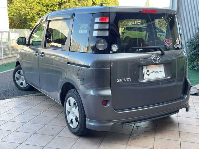 トヨタ シエンタ G 埼玉県 2007(平19)年 12.5万km グレーメタリック 社外HDDナビ/　　FM/AM/MSV/ETC/キーレスキー