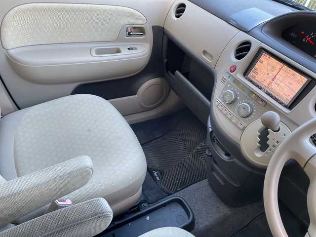 トヨタ シエンタ G 埼玉県 2007(平19)年 12.5万km グレーメタリック 社外HDDナビ/　　FM/AM/MSV/ETC/キーレスキー