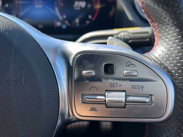 メルセデス・ベンツ Ｂ２００ｄ AMGライン 東京都 2021(令3)年 2.1万km ポーラホワイト 純正メーカーナビ/【TV/Bluetooth/USB/AM/FM】/全方位カメラ/ETC2.0/D/Nシートヒーター/D/N席パワーシート/D/N席メモリーシート/アクティブステアリングアシスト/マルチビームLED/アクティブブレーキアシスト/アクティブレーンキープアシスト/ヘッドアップディスプレイ/アクティブパーキングアシスト/ブラインドスポットモニター/サンルーフ/レーダークルーズコントロール/パドルシフト/電動リアゲート/置くだけ充電