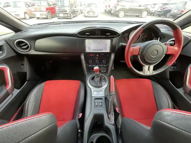 トヨタ ８６ GT リミテッド 群馬県 2012(平24)年 7.7万km クリスタルブラックシリカ 純正ナビNSCP-W62/CD・Bluetooth・ワンセグ/バックカメラ/ETC/ハーフレザーシート/前席シートヒーター/パドルシフト/横滑り防止装置/純正アルミホイール/純正フロアマット/取説・保証書/プッシュスタート/スマートキー