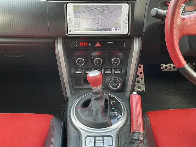 トヨタ ８６ GT リミテッド 群馬県 2012(平24)年 7.7万km クリスタルブラックシリカ 純正ナビNSCP-W62/CD・Bluetooth・ワンセグ/バックカメラ/ETC/ハーフレザーシート/前席シートヒーター/パドルシフト/横滑り防止装置/純正アルミホイール/純正フロアマット/取説・保証書/プッシュスタート/スマートキー