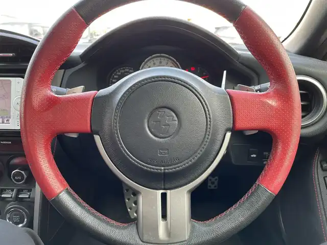 トヨタ ８６ GT リミテッド 群馬県 2012(平24)年 7.7万km クリスタルブラックシリカ 純正ナビNSCP-W62/CD・Bluetooth・ワンセグ/バックカメラ/ETC/ハーフレザーシート/前席シートヒーター/パドルシフト/横滑り防止装置/純正アルミホイール/純正フロアマット/取説・保証書/プッシュスタート/スマートキー