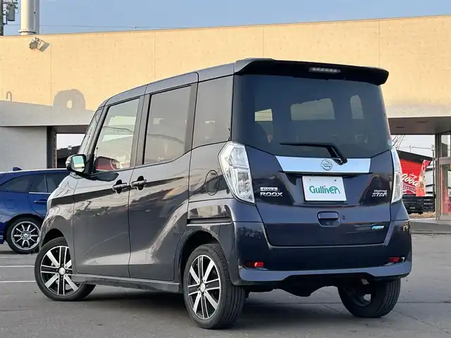 日産 デイズ ルークス ハイウェイスターX Gパッケージ 道東・釧路十勝 2014(平26)年 7.9万km プレミアムパープルP 4WD/純正ナビ/（CD/DVD/BT/ラジオ）/フルセグTV/両側パワースライドドア/オートエアコン/アイドリングストップ/プッシュスタート/ステアリングスイッチ/オートライト/フォグランプ/社外AW付夏タイヤ/純正AW付冬タイヤ積込/ウインカーミラー/取扱説明書/保証書/記録簿