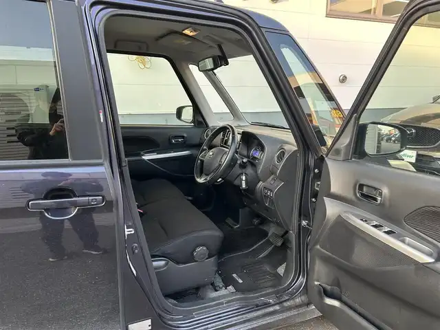 日産 デイズ ルークス ハイウェイスターX Gパッケージ 道東・釧路十勝 2014(平26)年 7.9万km プレミアムパープルP 4WD/純正ナビ/（CD/DVD/BT/ラジオ）/フルセグTV/両側パワースライドドア/オートエアコン/アイドリングストップ/プッシュスタート/ステアリングスイッチ/オートライト/フォグランプ/社外AW付夏タイヤ/純正AW付冬タイヤ積込/ウインカーミラー/取扱説明書/保証書/記録簿