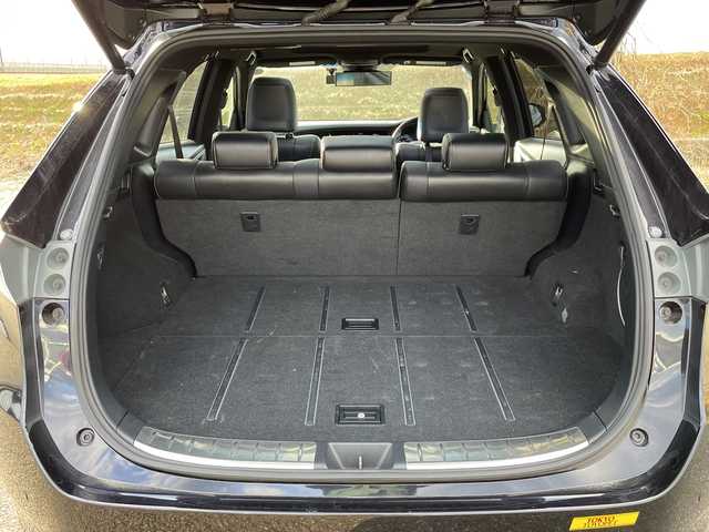 トヨタ ハリアー ハイブリッド プレミアム アドバンスドP 新潟県 2016(平28)年 3.4万km スパークリングブラックパールクリスタルシャイン 4WD/純正SDナビ/CD/DVD/BD/BT/フルセグテレビ/SDミュージックサーバー/全方位カメラ/ETC2.0/ドライブレコーダー/衝突被害軽減ブレーキ/レーンキープアシスト/レーダークルーズコントロール/サンルーフ/革シート/パワーシート/シートヒーター/パワーバックドア/コーナーセンサー/ステアリングスイッチ/スマートキー/プッシュスタート/LEDヘッドライト/オートライト/オートハイビーム/フォグランプ/純正18インチアルミホイール