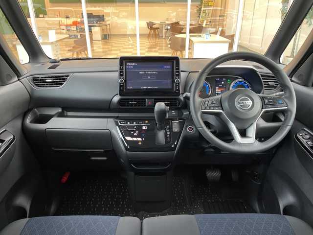 日産 ルークス HWS Gターボ プロパイロットED 愛媛県 2021(令3)年 1万km ホワイトパール 純正9インチメモリーナビ/・Bluetooth/・DVD/CD再生機能　/フルセグTV/両側パワースライドドア/アラウンドビューモニター/ETC/エマージェンシーブレーキ/プロパイロット/インテリジェントクルーズコントロール/速度標識表示/道路標識表示/オートライト/オートマチックハイビーム/LEDヘッドライト/フォグライト/コーナーセンサー/純正15インチアルミホイル/革巻きステアリング/ステアリングスイッチ/インテリジェントキー/プッシュスタート