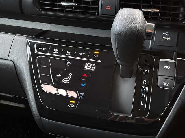 日産 ルークス HWS Gターボ プロパイロットED 愛媛県 2021(令3)年 1万km ホワイトパール 純正9インチメモリーナビ/・Bluetooth/・DVD/CD再生機能　/フルセグTV/両側パワースライドドア/アラウンドビューモニター/ETC/エマージェンシーブレーキ/プロパイロット/インテリジェントクルーズコントロール/速度標識表示/道路標識表示/オートライト/オートマチックハイビーム/LEDヘッドライト/フォグライト/コーナーセンサー/純正15インチアルミホイル/革巻きステアリング/ステアリングスイッチ/インテリジェントキー/プッシュスタート