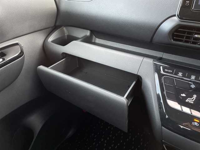 日産 ルークス HWS Gターボ プロパイロットED 愛媛県 2021(令3)年 1万km ホワイトパール 純正9インチメモリーナビ/・Bluetooth/・DVD/CD再生機能　/フルセグTV/両側パワースライドドア/アラウンドビューモニター/ETC/エマージェンシーブレーキ/プロパイロット/インテリジェントクルーズコントロール/速度標識表示/道路標識表示/オートライト/オートマチックハイビーム/LEDヘッドライト/フォグライト/コーナーセンサー/純正15インチアルミホイル/革巻きステアリング/ステアリングスイッチ/インテリジェントキー/プッシュスタート