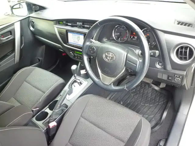 トヨタ オーリス 150X Sパッケージ 和歌山県 2013(平25)年 6万km ホワイトパールクリスタルシャイン ワンオーナー/プッシュスタート/スマートキー/メモリーナビ(パイオニアAVIC-MRZ03)/ワンセグテレビ/バックカメラ/ETC車載器/AFS/取扱説明書