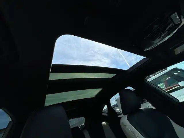 レクサス ＮＸ 350h バージョンL 徳島県 2021(令3)年 2.6万km ソニッククォーツ メーカーナビ/(AM.FM.CD.DVD.BT.フルセグ)/全周囲カメラ/純正エアロ/サンルーフ/マークレビンソンプレミアムサウンド/全周囲カメラ/純正２０インチアルミ/Lexus Safety System +/・プリクラッシュセーフティ/・レーントレーシングアシスト/・レーダークルーズコントロール/・アダプティブハイビームシステム/・セーフイグジットアシスト/レザーシート/・シートヒーター/・エアシート/メモリシート/前後ドラレコ/ヘッドアップディスプレイ/置くだけ充電/保証書/取扱説明書/記録簿