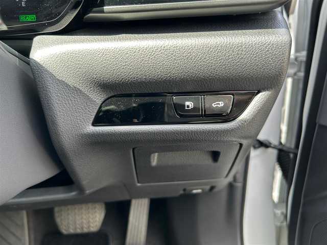 レクサス ＮＸ 350h バージョンL 徳島県 2021(令3)年 2.6万km ソニッククォーツ メーカーナビ/(AM.FM.CD.DVD.BT.フルセグ)/全周囲カメラ/純正エアロ/サンルーフ/マークレビンソンプレミアムサウンド/全周囲カメラ/純正２０インチアルミ/Lexus Safety System +/・プリクラッシュセーフティ/・レーントレーシングアシスト/・レーダークルーズコントロール/・アダプティブハイビームシステム/・セーフイグジットアシスト/レザーシート/・シートヒーター/・エアシート/メモリシート/前後ドラレコ/ヘッドアップディスプレイ/置くだけ充電/保証書/取扱説明書/記録簿