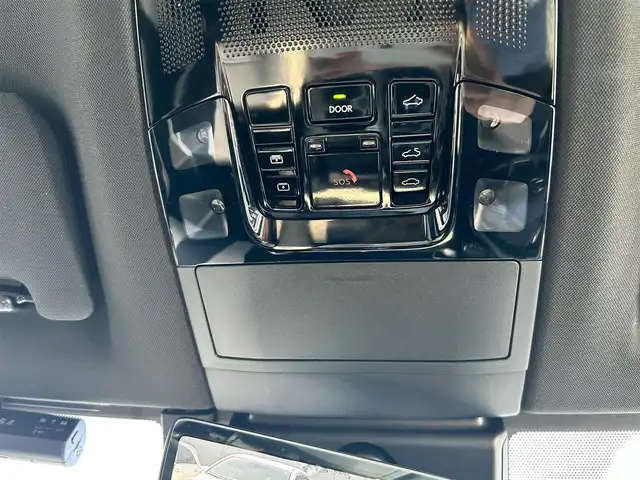 レクサス ＮＸ 350h バージョンL 徳島県 2021(令3)年 2.6万km ソニッククォーツ メーカーナビ/(AM.FM.CD.DVD.BT.フルセグ)/全周囲カメラ/純正エアロ/サンルーフ/マークレビンソンプレミアムサウンド/全周囲カメラ/純正２０インチアルミ/Lexus Safety System +/・プリクラッシュセーフティ/・レーントレーシングアシスト/・レーダークルーズコントロール/・アダプティブハイビームシステム/・セーフイグジットアシスト/レザーシート/・シートヒーター/・エアシート/メモリシート/前後ドラレコ/ヘッドアップディスプレイ/置くだけ充電/保証書/取扱説明書/記録簿