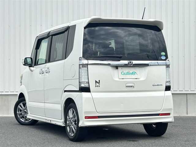 ホンダ Ｎ ＢＯＸ カスタム G Lパッケージ 群馬県 2012(平24)年 8.4万km プレミアムホワイトパール 社外7型SDナビ/（FM/AM/DVD/CD/TV/USB）/フルセグTV/バックカメラ/片側パワースライドドア/電動格納ミラー/プッシュスタート/ベンチシート/純正フロアマット/ドアバイザー/HIDヘッドライト/フォグライト/社外14インチAW/純正アルミ付きサマータイヤ車載/保証書/取扱説明書/スペアーキー1本