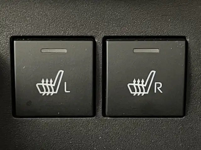 トヨタ ライズ Z 大阪府 2022(令4)年 2.7万km シャイニングホワイトパール 純正フルセグナビ（Ｂｌｕｅｔｏｏｔｈ／ＤＶＤ／ＣＤ）　モデリスタエアロ　衝突軽減ブレーキ　レーンアシスト　クリアランスソナー　バックカメラ　オートホールド　シートヒーター　ドラレコ　純正アルミホイール