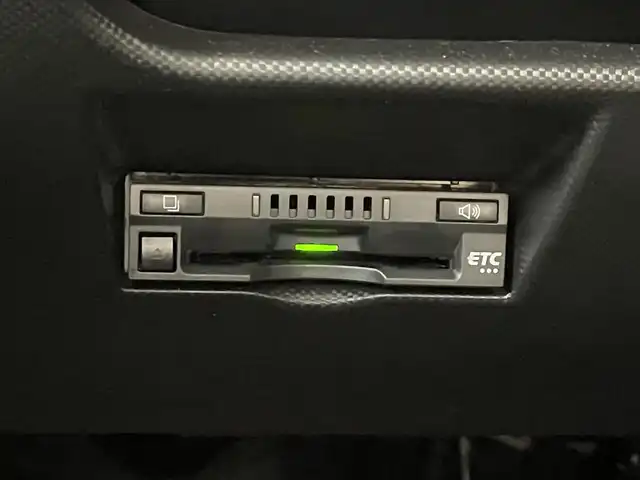 トヨタ ライズ Z 大阪府 2022(令4)年 2.7万km シャイニングホワイトパール 純正フルセグナビ（Ｂｌｕｅｔｏｏｔｈ／ＤＶＤ／ＣＤ）　モデリスタエアロ　衝突軽減ブレーキ　レーンアシスト　クリアランスソナー　バックカメラ　オートホールド　シートヒーター　ドラレコ　純正アルミホイール