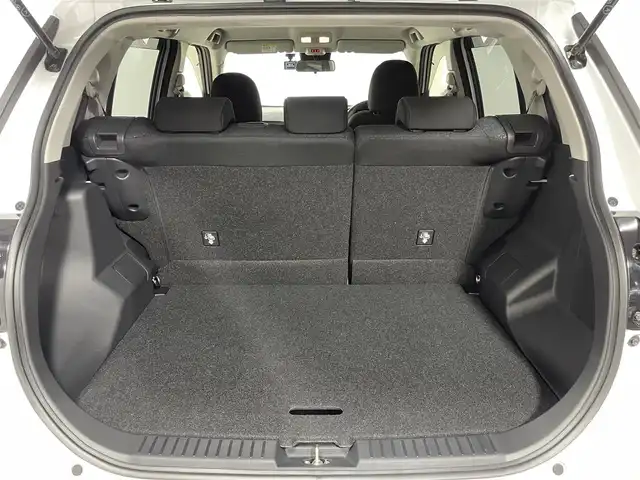 トヨタ ライズ Z 大阪府 2022(令4)年 2.7万km シャイニングホワイトパール 純正フルセグナビ（Ｂｌｕｅｔｏｏｔｈ／ＤＶＤ／ＣＤ）　モデリスタエアロ　衝突軽減ブレーキ　レーンアシスト　クリアランスソナー　バックカメラ　オートホールド　シートヒーター　ドラレコ　純正アルミホイール