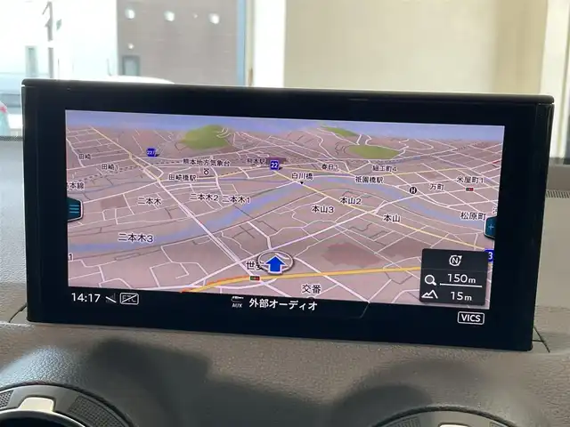 アウディ Ｑ２ 30TFSIスポーツ 熊本県 2020(令2)年 5万km 赤 ・スマートキー/・プッシュスタート/・ハイビームアシスト/・パーキングエイド/・Audiプレセンス/・Audiアクティブレーンアシスト/・休憩の推奨/・クルーズコントロール(追従式)/・前席シートヒーター /・純正メモリナビ/　【DVD・Bluetooth・SD・USB・AUX】/・スマホ連携/　【AppleCarPlay・AndroidAuto】/・バックカメラ/・ETC2.0/・バーチャルコクピット/・ドライブレコーダー(前後録画)/・パワーバックドア/・LEDヘッドンプ/・純正マット