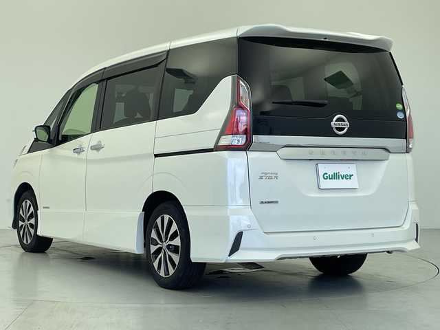 日産 セレナ ハイウェイスターVセレクションⅡ 愛知県 2018(平30)年 6.1万km ブリリアントホワイトパール ワンオーナー/純正9インチメモリナビ・フルセグＴＶ/ＣＤ・ＤＶＤ・Bluetooth/アラウンドビューモニター/両側パワースライドドア/ハンズフリーパワースライドドア/後席オートエアコン/スマートキー/エンジンプッシュスタート/LEDヘッドライト/プロパイロット/サンシェード/後席テーブルUSBポート有/ETC