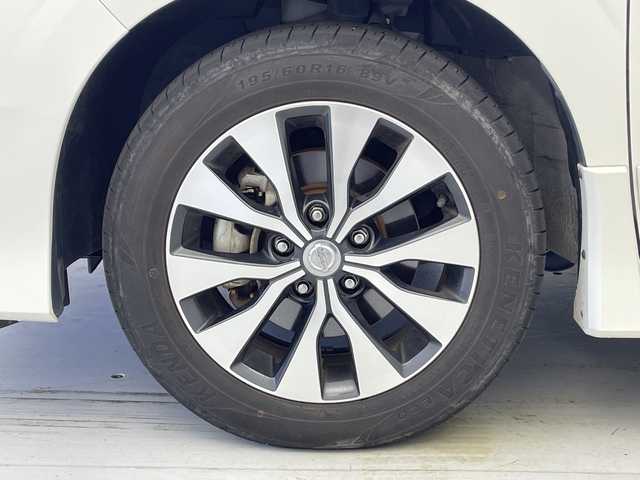 日産 セレナ ハイウェイスターVセレクションⅡ 愛知県 2018(平30)年 6.1万km ブリリアントホワイトパール ワンオーナー/純正9インチメモリナビ・フルセグＴＶ/ＣＤ・ＤＶＤ・Bluetooth/アラウンドビューモニター/両側パワースライドドア/ハンズフリーパワースライドドア/後席オートエアコン/スマートキー/エンジンプッシュスタート/LEDヘッドライト/プロパイロット/サンシェード/後席テーブルUSBポート有/ETC