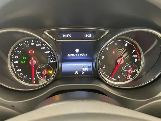 メルセデス・ベンツ ＧＬＡ２２０ 4マチック 岡山県 2019(令1)年 2.8万km ポーラホワイト レザーエクスクルーシブパッケージ/プレミアムパッケージ/純正ナビ/Rカメラ/パワーシート/シートヒーター/レザーシート（黒）/パノラマガラスサンルーフ/パワーテールゲート/harman/kardon/LEDヘッドライト/オートライト/AHB/ESP/アクティブブレーキA/BSA/アクティブキーピングA/ドラレコ（F/R）/USB　SD/Bluetooth/アップルカープレイ/フルセグTV/ドアバイザー