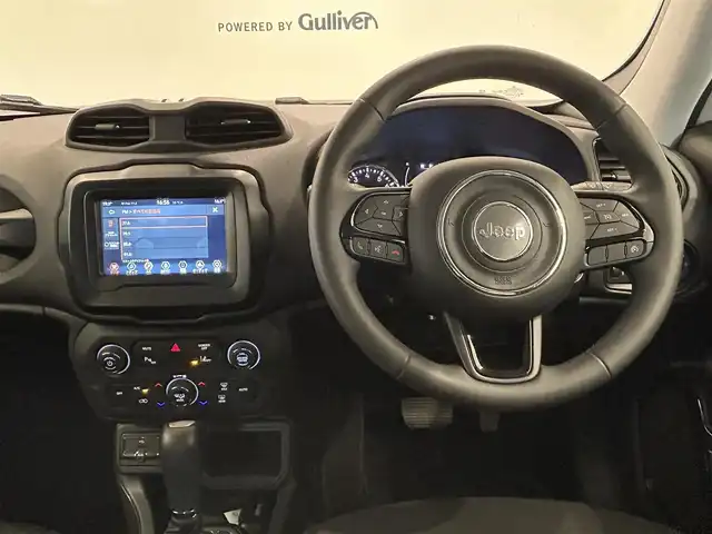 クライスラー・ジープ ジープ レネゲード 熊本県 2023(令5)年 5.4万km 白 特別仕様車/ナイトイーグル/ワンオーナー車/純正ディスプレイオーディオ/AppleCarPlay/androidauto//Bluetooth/USB/AUX/バックカメラ/リアクロスパスディクション/U-コネクト/クリアランスソナーセンサー/クルーズコントロール/レーンキーピングアシスト/フロント衝突警告システム/ブラインドスポットモニター/ドライブレコーダー/ETC/ブラックグリル/レネゲードグラナイトバッチ/ナイトイーグル専用18インチブラックアルミホイール/【ナイトイーグル/アルピンホワイト（PWV）】