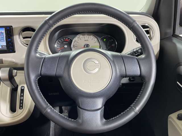 ダイハツ ミラ ココア プラスX スペシャルコーデ 神奈川県 2014(平26)年 4.2万km ムースピンクパール 社外７型ナビ（KXMG710W）/(ＣＤ/ＤＶＤ/Ｂｌｕｅｔｏｏｔｈ/USB/フルセグＴＶ)/バックカメラ/ルーフレール/ＨＩＤヘッドライト/フォグランプ/360度ドライブレコーダー/スマートキー/リア７面フィルム施工/ドアバイザー/新車時保証書/取扱説明書/スペア板キー