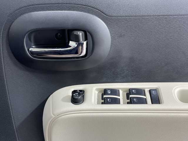 ダイハツ ミラ ココア プラスX スペシャルコーデ 神奈川県 2014(平26)年 4.2万km ムースピンクパール 社外７型ナビ（KXMG710W）/(ＣＤ/ＤＶＤ/Ｂｌｕｅｔｏｏｔｈ/USB/フルセグＴＶ)/バックカメラ/ルーフレール/ＨＩＤヘッドライト/フォグランプ/360度ドライブレコーダー/スマートキー/リア７面フィルム施工/ドアバイザー/新車時保証書/取扱説明書/スペア板キー