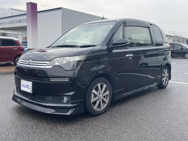 トヨタ スペイド G 新潟県 2016(平28)年 7.7万km ブラックマイカ (株)IDOMが運営する【じしゃロン新潟店】の自社ローン対象車両になります。こちらは現金ご利用時の価格です。自社ローンご希望の方は別途その旨お申付け下さい。/社外SDナビ/フルセグTV/CD/AM/FM/BT/バックカメラ/ETC/シートヒーター（D席）/片側パワースライドドア/スマートキー/プッシュスタート/社外エアロ（前、後ろ、サイド）/社外マフラー/横滑り防止装置/オートライト純正フロアマット