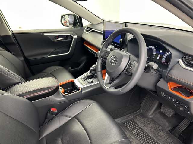 トヨタ ＲＡＶ４ ハイブリッド アドベンチャー 埼玉県 2023(令5)年 2.9万km アーバンカーキ 純正ナビ付ディスプレイオーディオ/（BT/AM/FM/miracast）/全方位カメラ/トヨタセーフティセンス/・レーダークルーズコントロール/・オートハイビーム/・衝突軽減システム/・レーントレーシングアシスト/メモリ付きパワーシート/シートヒーター/エアシート/ハンドルヒーター/BSM/ビルトインETC2.0/AC100V/デジタルインナーミラー/純正アルミホイール/純正フロアマット/フォグランプ