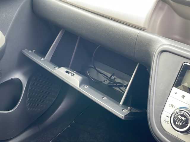 トヨタ パッソ モーダ　Gパッケージ 福島県 2016(平28)年 8.4万km ダークエメラルドマイカ ４WD ナビ フルセグTV　Bluetooth バックカメラ 衝突軽減ブレーキ ETC　横滑り防止装置 純正アルミホイール オートライト ドアバイザー フォグランプ フロアマット スマートキー