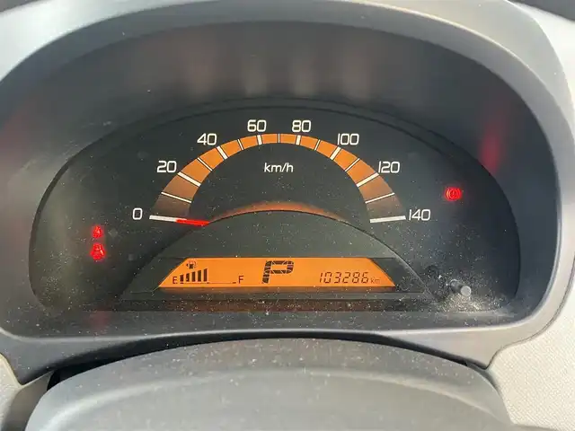 スズキ ワゴンＲ FX 高知県 2009(平21)年 10.4万km スペリアホワイト リモコンキー/純正フロアマット/AC/スペアキー/ETC/ベンチシート/盗難防止装置/Wエアバッグ/保証書/取扱説明書/記録簿