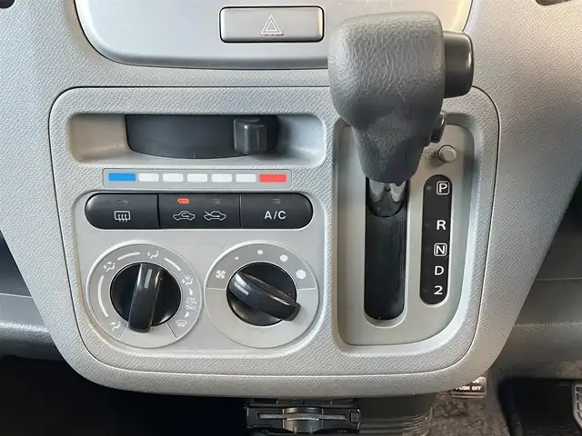 スズキ ワゴンＲ FX 高知県 2009(平21)年 10.4万km スペリアホワイト リモコンキー/純正フロアマット/AC/スペアキー/ETC/ベンチシート/盗難防止装置/Wエアバッグ/保証書/取扱説明書/記録簿