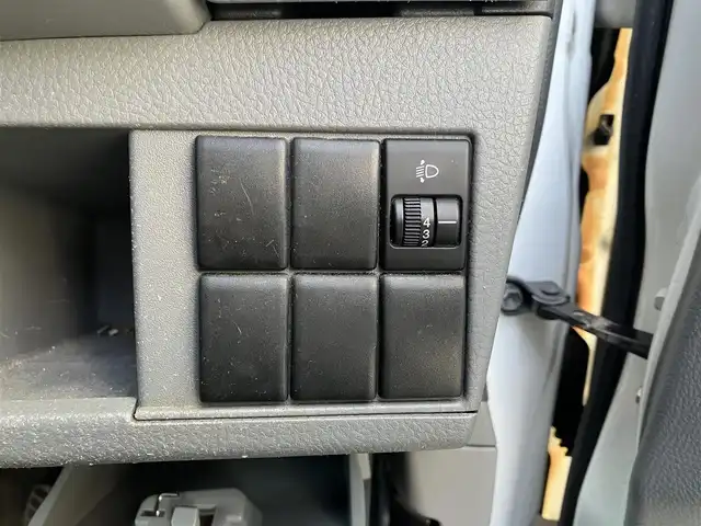 スズキ ワゴンＲ FX 高知県 2009(平21)年 10.4万km スペリアホワイト リモコンキー/純正フロアマット/AC/スペアキー/ETC/ベンチシート/盗難防止装置/Wエアバッグ/保証書/取扱説明書/記録簿