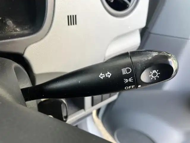 スズキ ワゴンＲ FX 高知県 2009(平21)年 10.4万km スペリアホワイト リモコンキー/純正フロアマット/AC/スペアキー/ETC/ベンチシート/盗難防止装置/Wエアバッグ/保証書/取扱説明書/記録簿