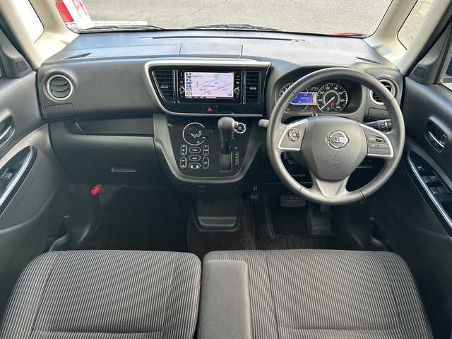 日産 デイズ ルークス ハイウェイスター Gターボ 福岡県 2018(平30)年 9.1万km スパークリングレッドM 純正7インチナビ/（TV/Bluetooth/AM/FM/SD/CD/DVD）/アラウンドビューモニター/両側パワースライドドア/純正15インチアルミホイール/純正フロアマット/オートライト/オートハイビーム/LEDヘッドライト/フォグランプ/衝突軽減ブレーキ/プッシュスタート/スマートキー/スペアキー